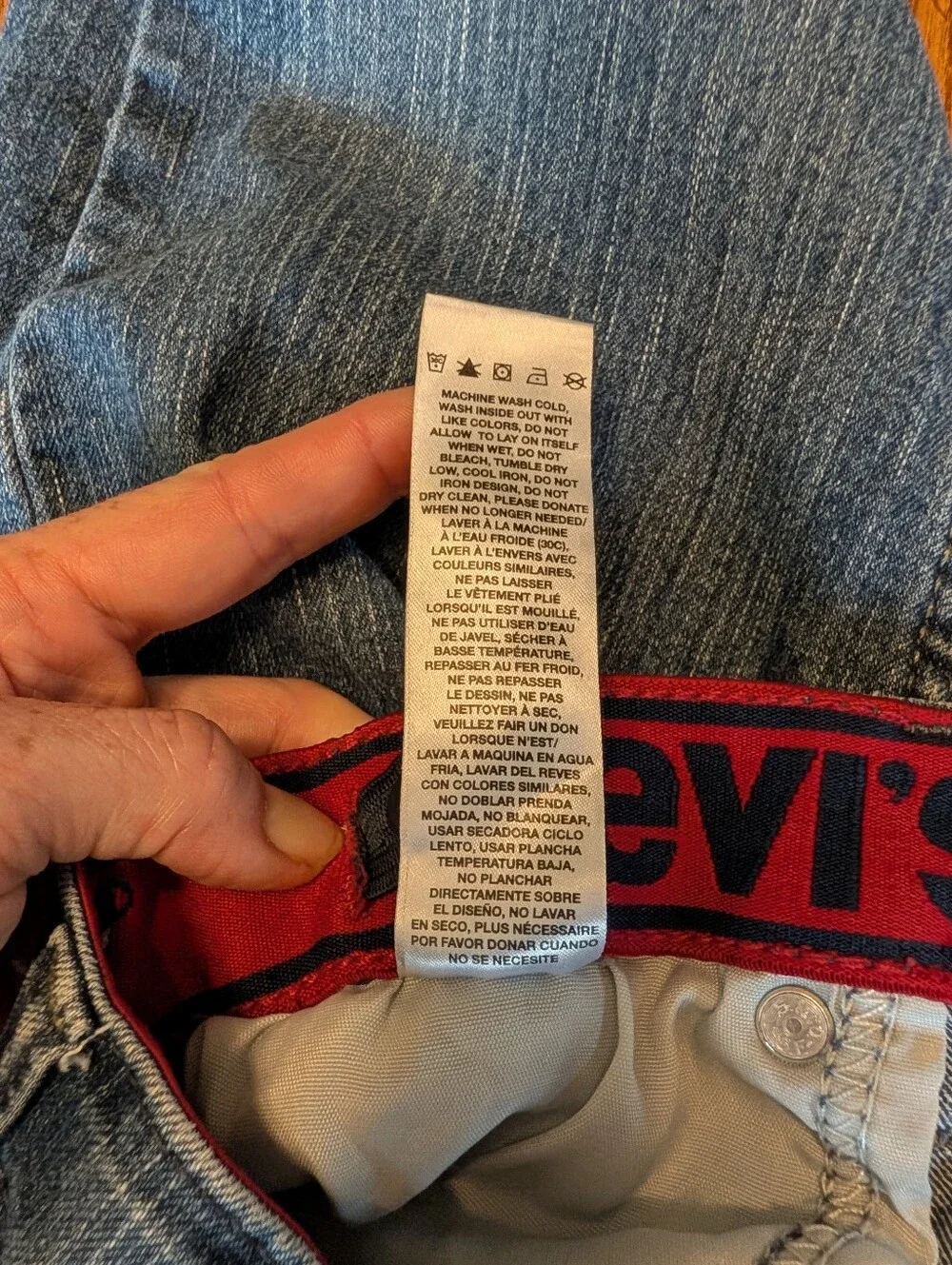 Signature by Levi Strauss back school